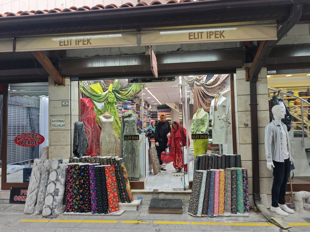 Kırmızı bir hayatın ünlü kahramanına Konya’da yüz güldüren dokunuş 16